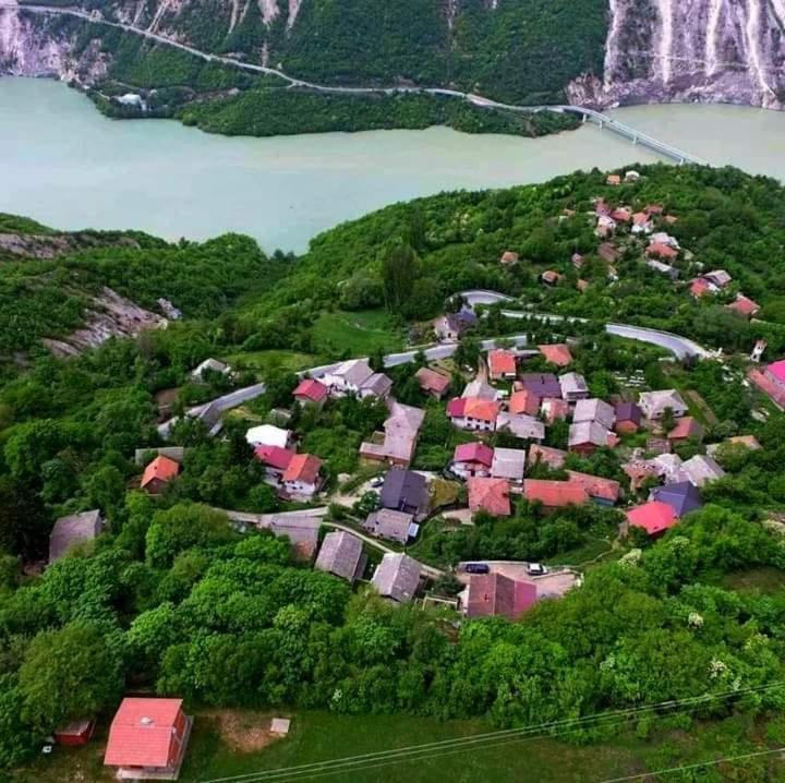 منزل الضيف ديبار  في Melnicani, Breathtaking View المظهر الخارجي الصورة